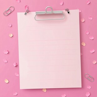粉色背景上的空白便签纸