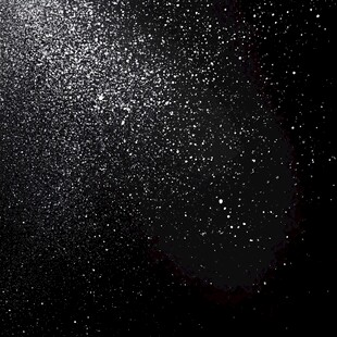 黑色背景下的闪耀颗粒
