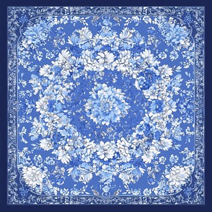 蓝白花卉图案精美方巾