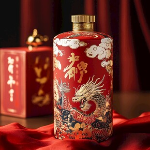 中式龙纹酒瓶 尽显典雅韵味