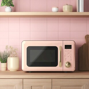 粉色系厨房中的精致微波炉