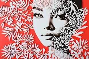 花卉环绕的女性剪纸肖像