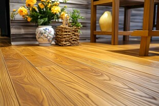 实木地板搭配室内温馨装饰