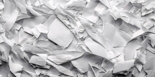 皱巴巴的碎纸片纹理特写
