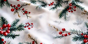 圣诞风松枝红果印花布料