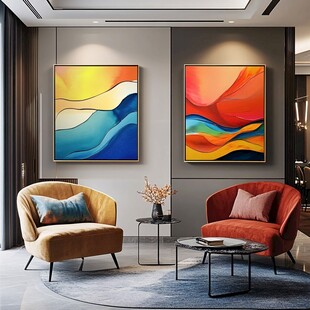 现代客厅 艺术挂画与舒适座椅