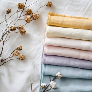 多彩布料与干花的温馨组合