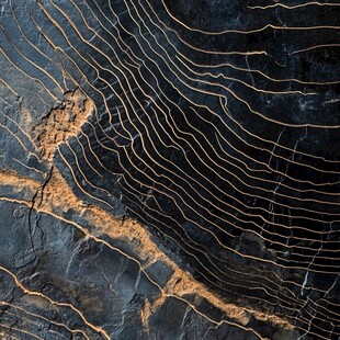 大地线条纹理的神秘景观