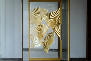 金色扇形艺术玻璃隔断