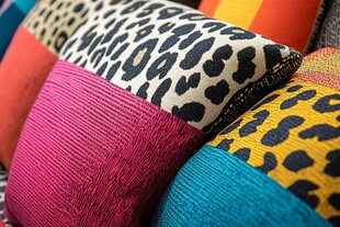 多彩豹纹抱枕组合