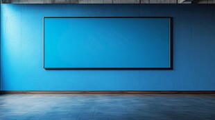 蓝色墙面的空白矩形画框