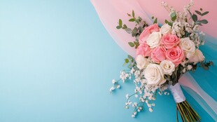 浪漫粉白玫瑰手捧花