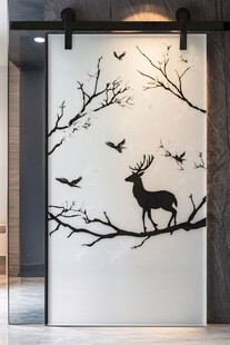麋鹿栖枝飞鸟装饰玻璃门
