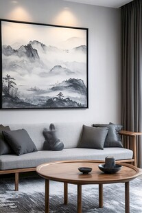 新中式客厅的雅致山水挂画