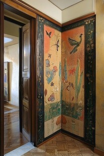 古典壁画装饰的优雅角落