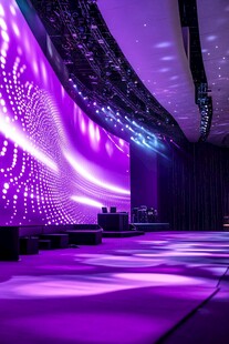 梦幻紫色舞台灯光秀场景