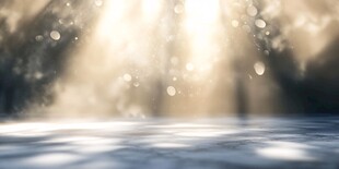 梦幻光束洒落空灵场景