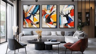 现代客厅的艺术装饰挂画