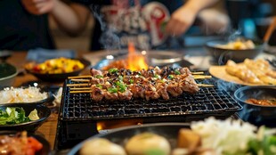 炭火烤肉盛宴 多样美味齐聚