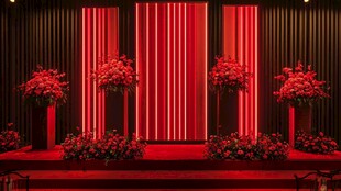 红色浪漫婚礼舞台布置
