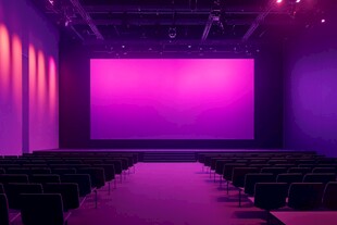 紫色调现代空旷影院大厅