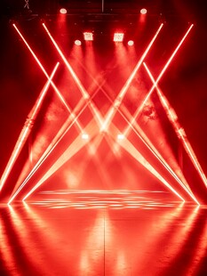 舞台红色炫酷灯光秀场景