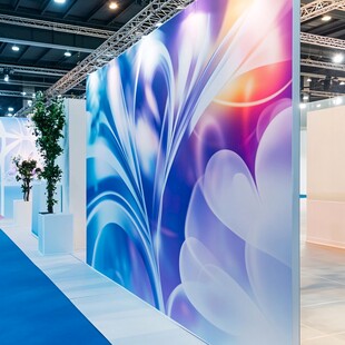 展会绚丽背景墙设计展示