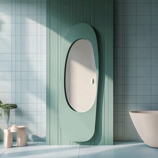清新绿调浴室的别致镜子