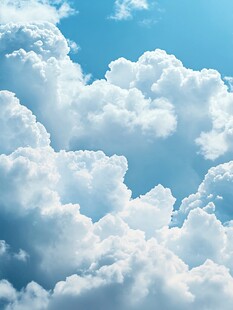 梦幻蓝天与蓬松云朵