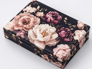 花卉图案精美首饰盒