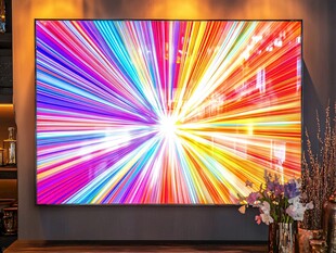 绚丽大屏电视 多彩视觉盛宴