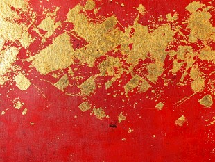 红底金色斑驳纹理背景