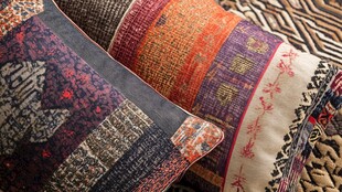 多彩民族风抱枕精美呈现