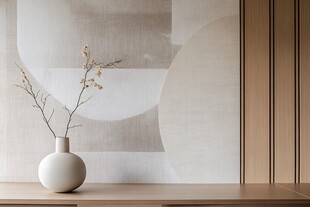 素雅花瓶中的简约花枝