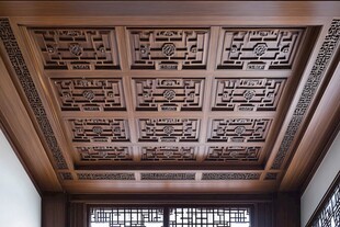中式木雕天花板古韵雅致