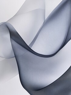 流动灰调抽象艺术背景图