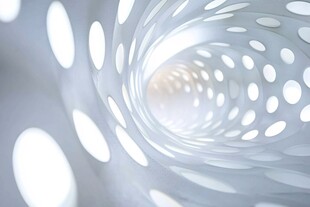 梦幻白色孔洞隧道视觉效果