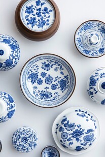 青花瓷餐具精美图案展示