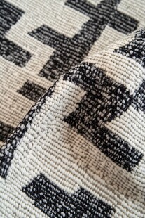黑白几何图案针织布料