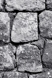 古老石砌墙纹理特写