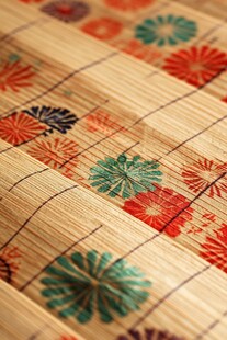 日式花纹竹席特写