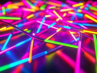 缤纷荧光棒 绚丽视觉盛宴