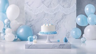 蓝白色系清新生日派对场景
