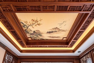 中式天花板上的山水彩绘