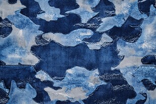 蓝色迷彩图案纹理布料