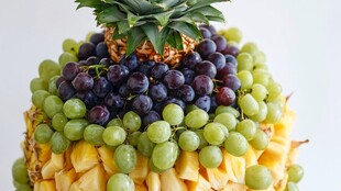 多彩水果堆叠造型艺术