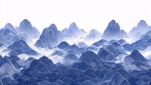 水墨群山云雾间