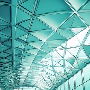 未来感几何结构建筑内部