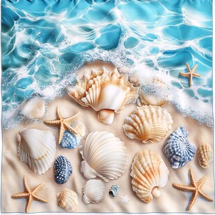 沙滩上的贝壳与海浪景观