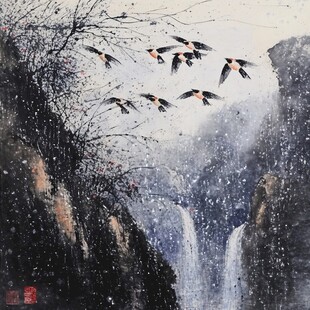 雪瀑飞鸟图